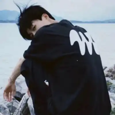 郁雁卉 郁雁卉